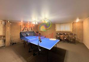 2-к квартира, вторичка, 79м2, 1/5 этаж