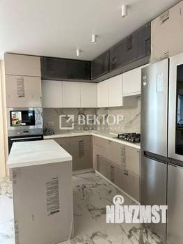 3-к квартира, вторичка, 103м2, 1/5 этаж