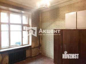 2-к квартира, вторичка, 49м2, 1/4 этаж