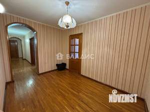 4-к квартира, вторичка, 120м2, 5/10 этаж