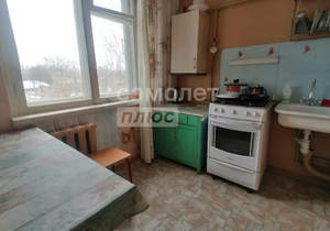 3-к квартира, вторичка, 49м2, 5/5 этаж