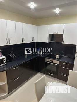 2-к квартира, вторичка, 61м2, 2/17 этаж