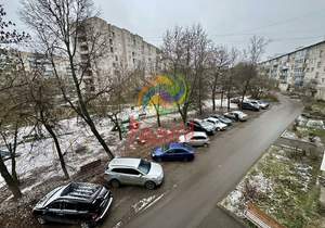 2-к квартира, вторичка, 44м2, 3/5 этаж