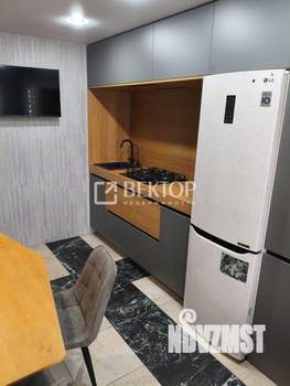 2-к квартира, вторичка, 57м2, 1/5 этаж
