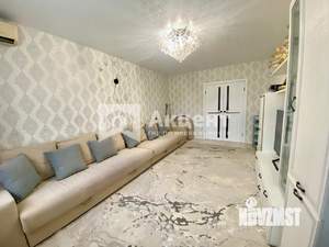 4-к квартира, вторичка, 104м2, 2/5 этаж