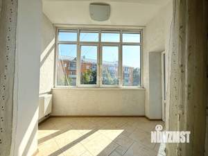 4-к квартира, вторичка, 233м2, 3/5 этаж