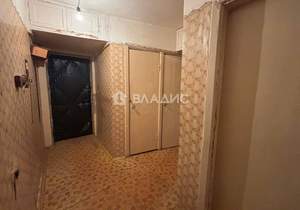 2-к квартира, вторичка, 46м2, 1/5 этаж