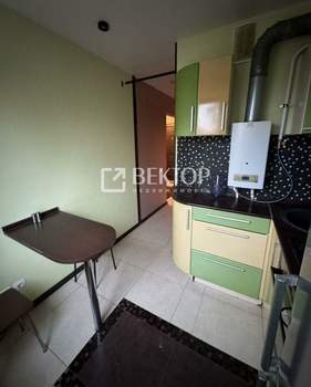 2-к квартира, вторичка, 39м2, 4/5 этаж