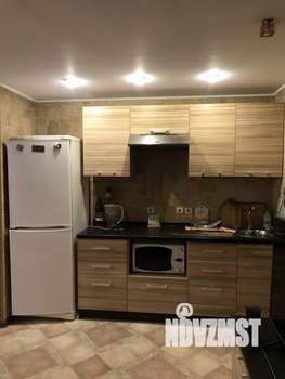 2-к квартира, вторичка, 79м2, 1/6 этаж