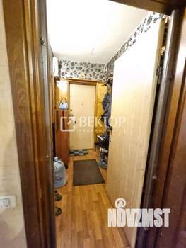 4-к квартира, вторичка, 104м2, 1/9 этаж