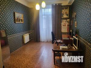 3-к квартира, вторичка, 82м2, 3/3 этаж