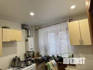 2-к квартира, вторичка, 42м2, 3/5 этаж