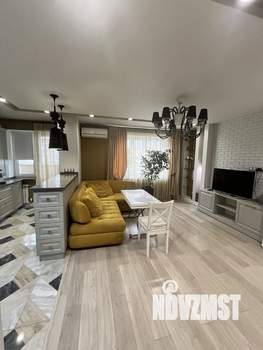 4-к квартира, вторичка, 124м2, 10/17 этаж