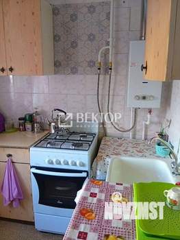 3-к квартира, вторичка, 61м2, 1/5 этаж