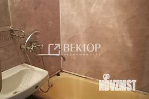 2-к квартира, вторичка, 54м2, 1/9 этаж
