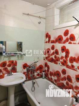 3-к квартира, вторичка, 60м2, 5/5 этаж