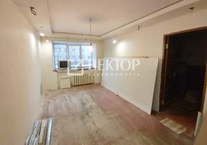 3-к квартира, вторичка, 61м2, 1/5 этаж