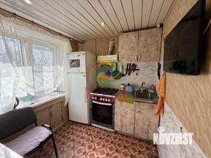 2-к квартира, вторичка, 42м2, 1/4 этаж