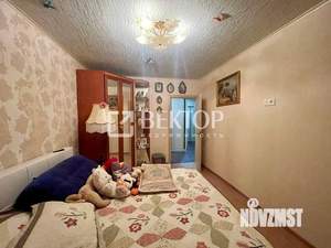 3-к квартира, вторичка, 76м2, 9/9 этаж