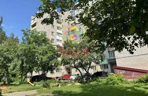 4-к квартира, вторичка, 74м2, 1/9 этаж