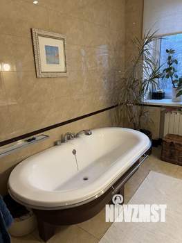 3-к квартира, вторичка, 137м2, 2/7 этаж