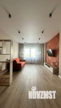 2-к квартира, вторичка, 65м2, 8/17 этаж