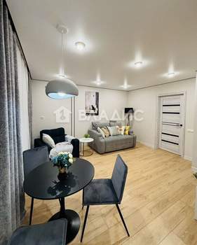 2-к квартира, вторичка, 42м2, 2/5 этаж