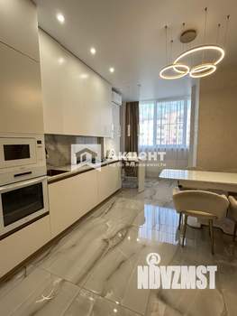 2-к квартира, вторичка, 64м2, 1/5 этаж