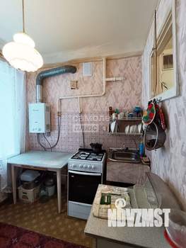 2-к квартира, вторичка, 44м2, 1/4 этаж