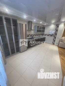 3-к квартира, вторичка, 104м2, 7/10 этаж