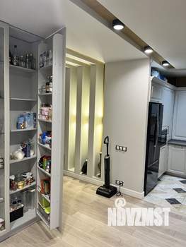 4-к квартира, вторичка, 124м2, 10/17 этаж