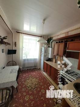 3-к квартира, вторичка, 84м2, 1/2 этаж