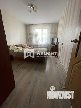 2-к квартира, вторичка, 52м2, 1/9 этаж