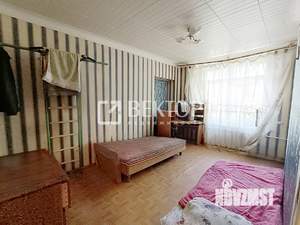 4-к квартира, вторичка, 92м2, 3/6 этаж