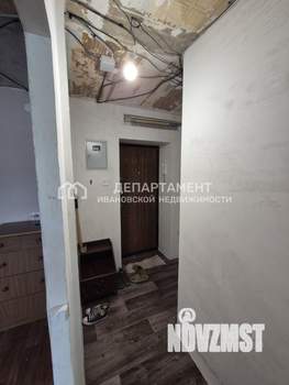 2-к квартира, вторичка, 42м2, 1/5 этаж