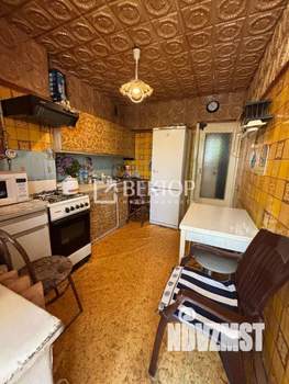 4-к квартира, вторичка, 74м2, 1/9 этаж