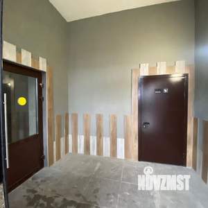 3-к квартира, вторичка, 93м2, 9/9 этаж