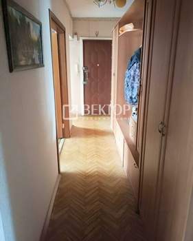 3-к квартира, вторичка, 64м2, 6/9 этаж