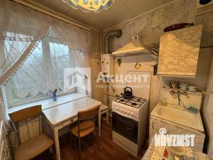 3-к квартира, вторичка, 58м2, 3/5 этаж