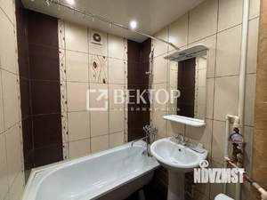 2-к квартира, вторичка, 45м2, 1/5 этаж