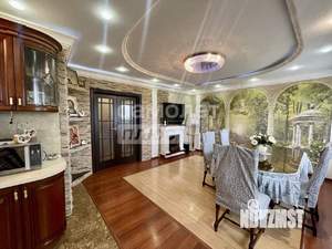 4-к квартира, вторичка, 121м2, 9/9 этаж