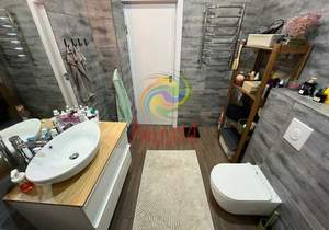 4-к квартира, вторичка, 125м2, 14/19 этаж