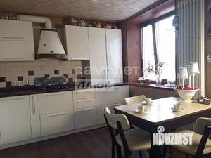 3-к квартира, вторичка, 76м2, 9/9 этаж