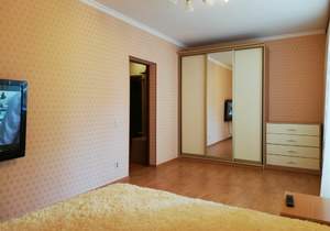 2-к квартира, вторичка, 74м2, 3/9 этаж