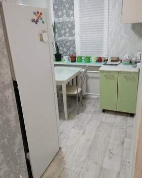2-к квартира, вторичка, 44м2, 1/5 этаж