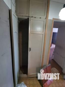 4-к квартира, вторичка, 62м2, 3/5 этаж