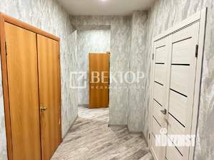 4-к квартира, вторичка, 100м2, 3/5 этаж