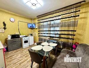 2-к квартира, вторичка, 61м2, 4/10 этаж