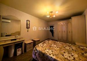 4-к квартира, вторичка, 120м2, 3/10 этаж