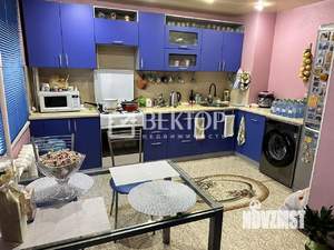 3-к квартира, вторичка, 72м2, 9/10 этаж